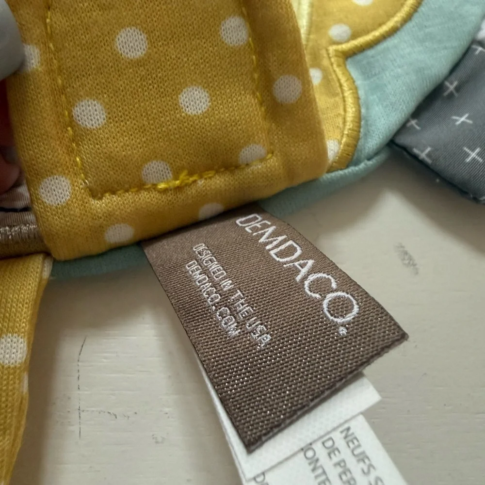 Demdaco Blue and Yellow Lion Teething Bib NWOT